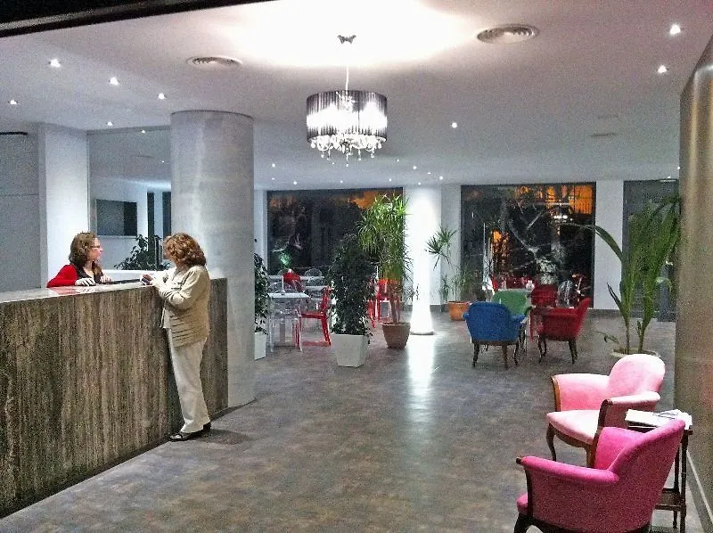 Aacr Hotel Monteolivos Sewilla