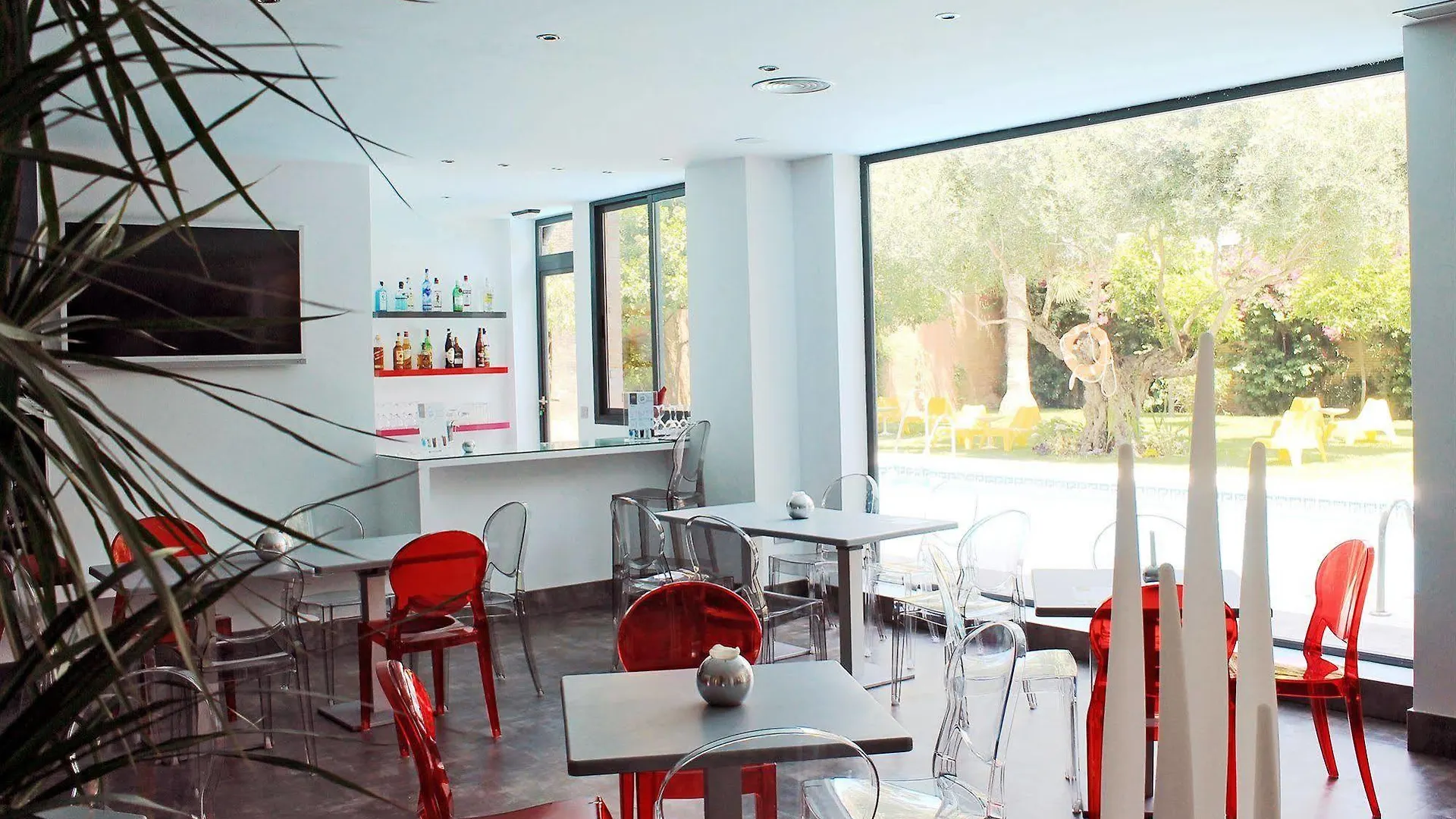 Aacr Hotel Monteolivos Sewilla 3*,