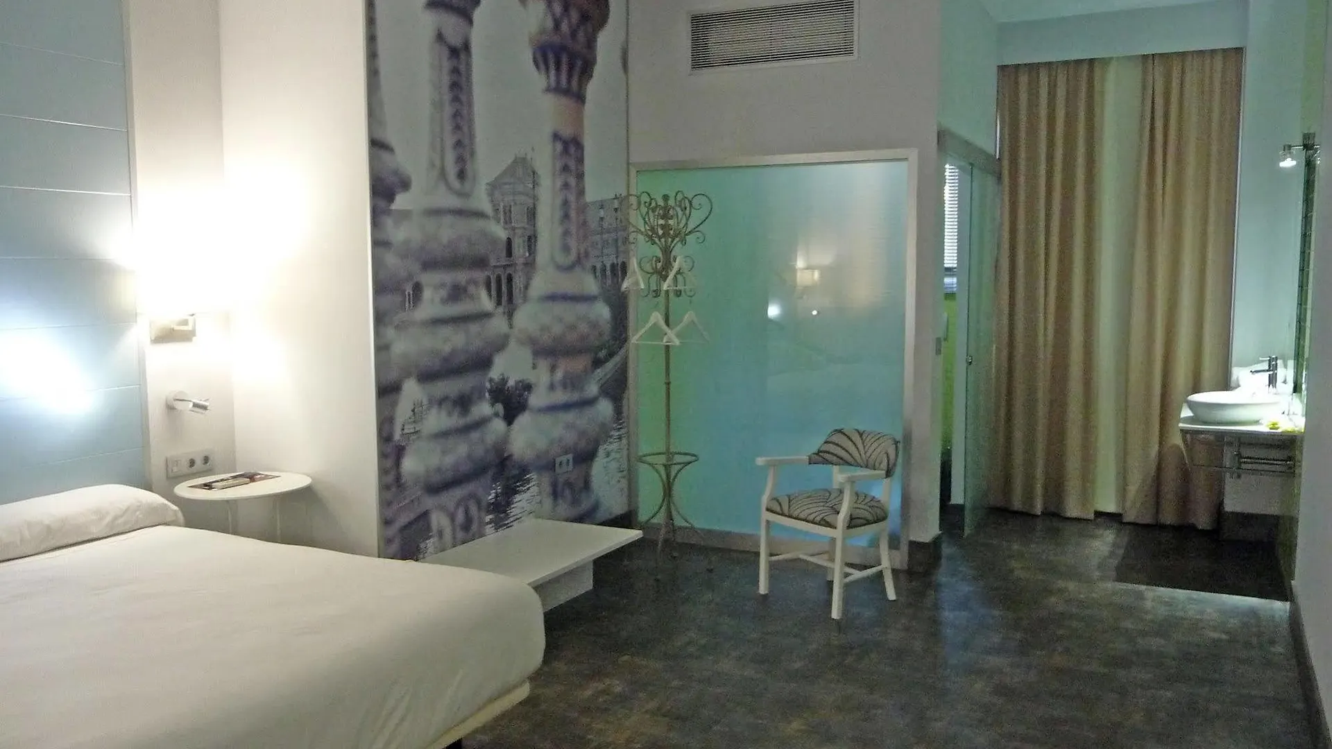 Aacr Hotel Monteolivos Sewilla