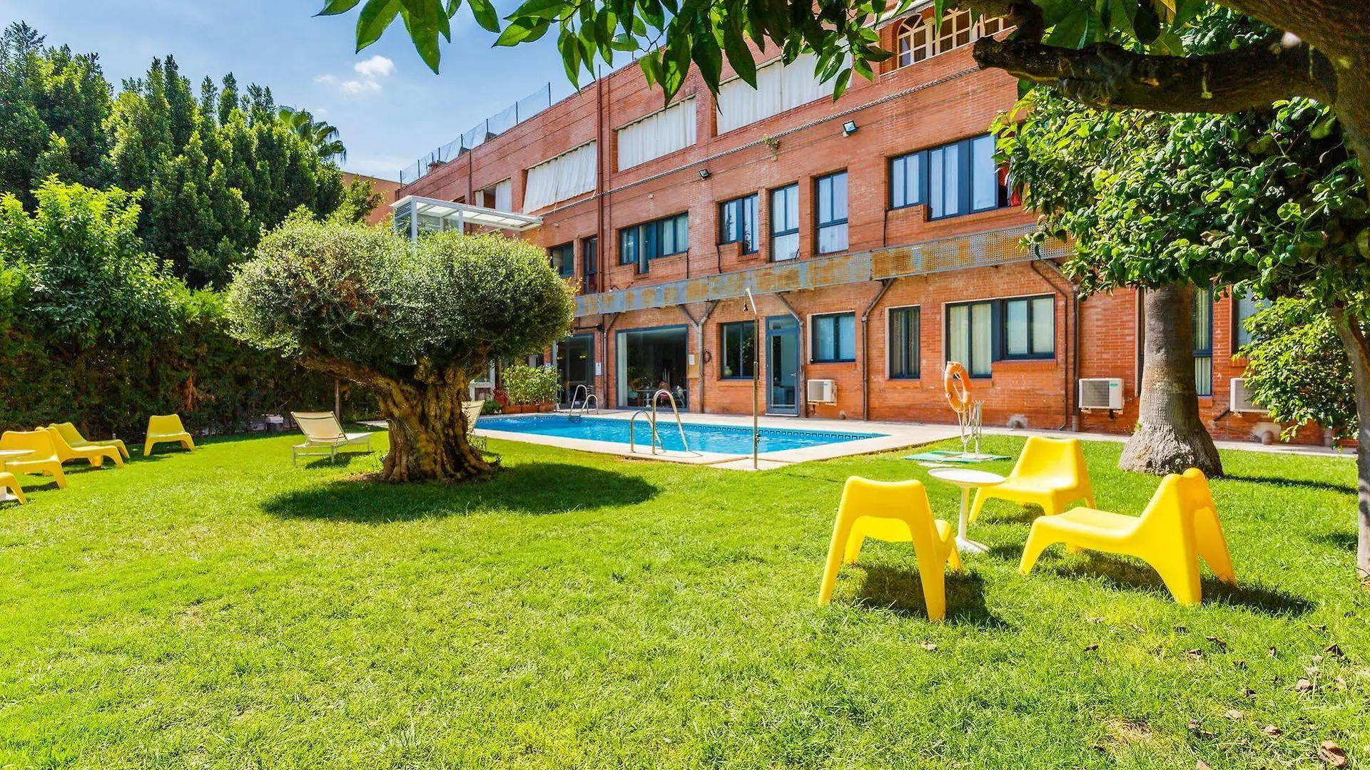 Aacr Hotel Monteolivos Sewilla