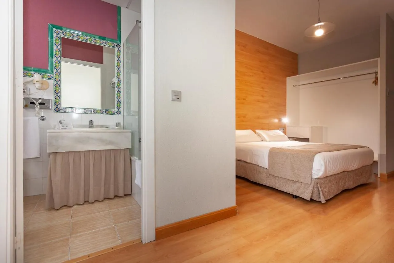 Aacr Hotel Monteolivos Sewilla