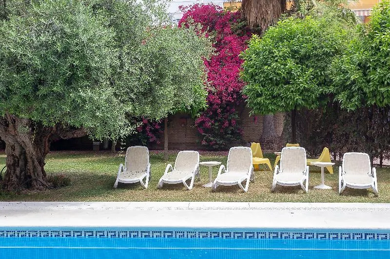 Aacr Hotel Monteolivos Sewilla
